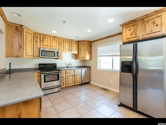 5th image of 85 W 165 S Unit 3B