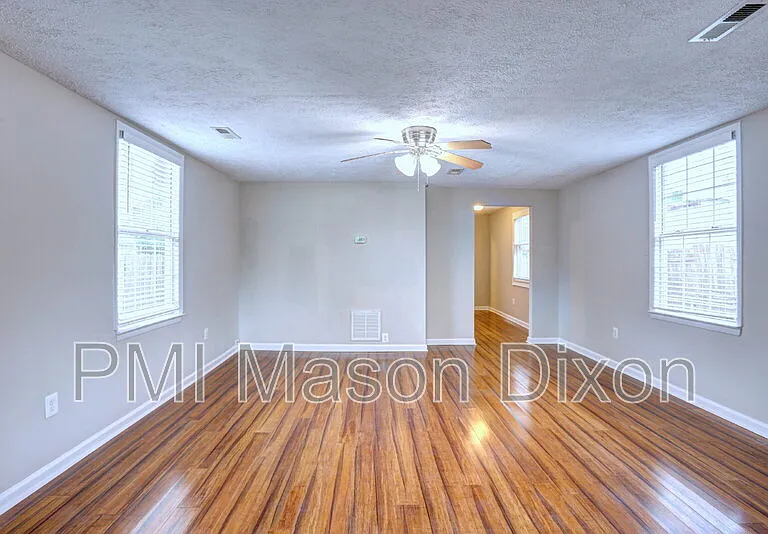 1651 Elkridge Dr — Photo 7