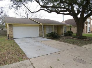 4010 Filmore Ln, Deer Park, TX 77536