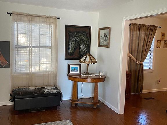 2nd image of 190 Miramar Ave