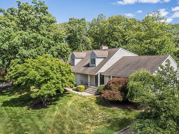 2nd image of 97 Poplar Dr