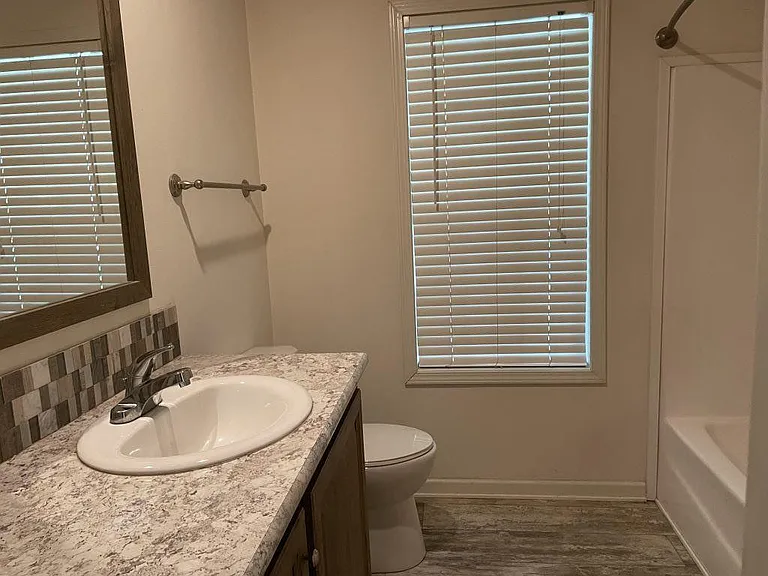 3150 N East 36th Ave #105 — Photo 8