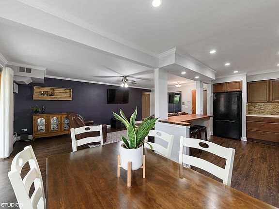 4th image of 2415 E Olive St APT 1K