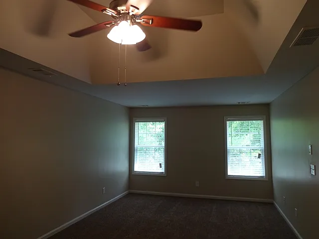 2357 Longmont Dr — Photo 7