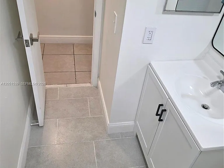 8025 SW 107th Ave #202 — Photo 16