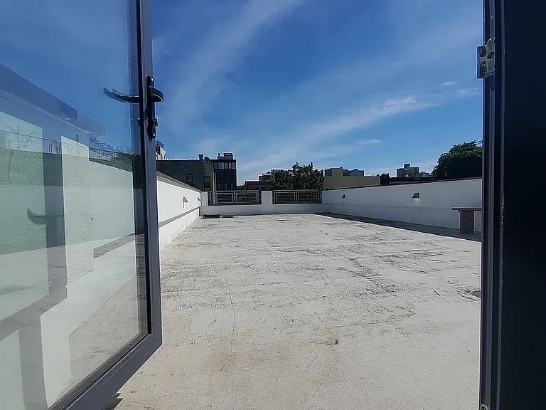 730 Prospect Pl #2R — Photo 10