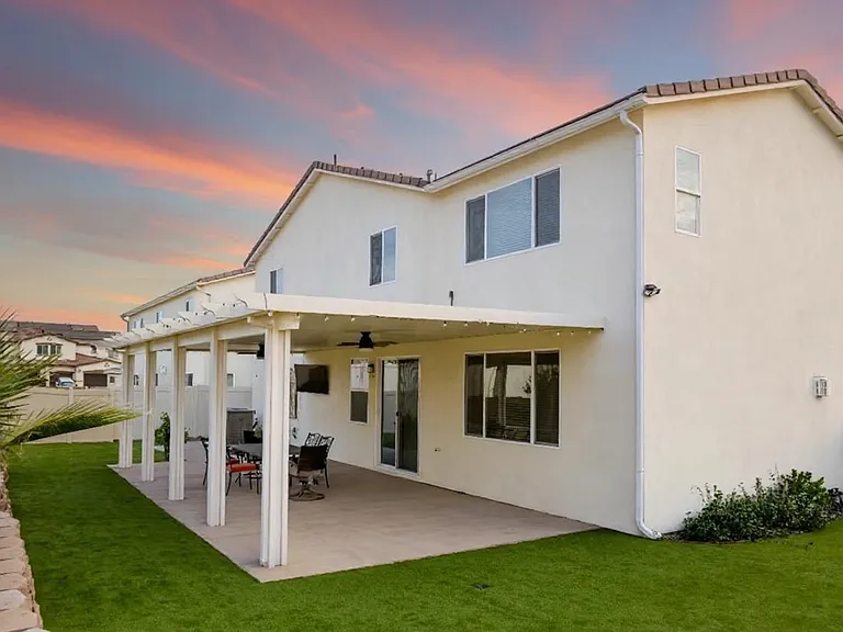 36173 Saint Claire Ct — Photo 13