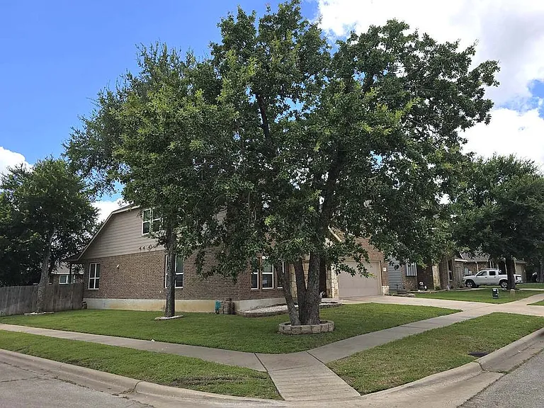 3614 Rusack Dr — Photo 3