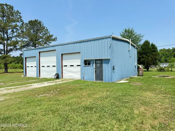 2365 Camp Kirkwood Road, Watha, NC 28478