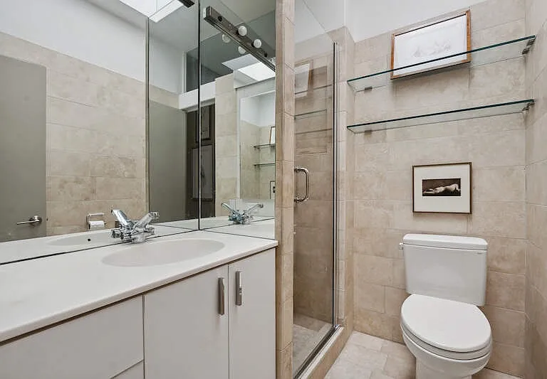 509 W Grant Pl — Photo 14