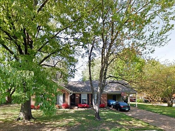 3rd image of 5284 Longacre Ave