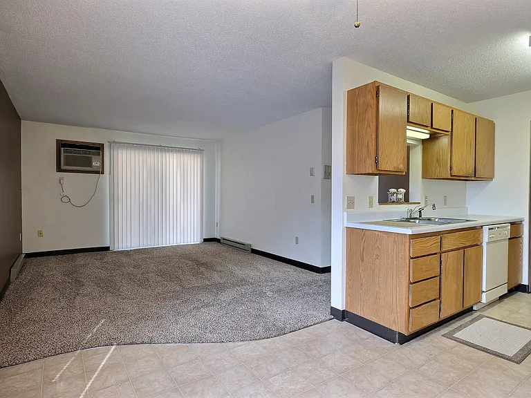 Fargo, ND Prairiewood Meadows | Living