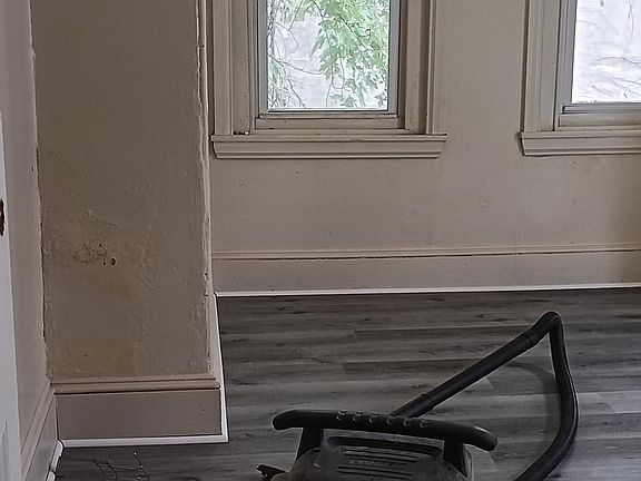 Room 4