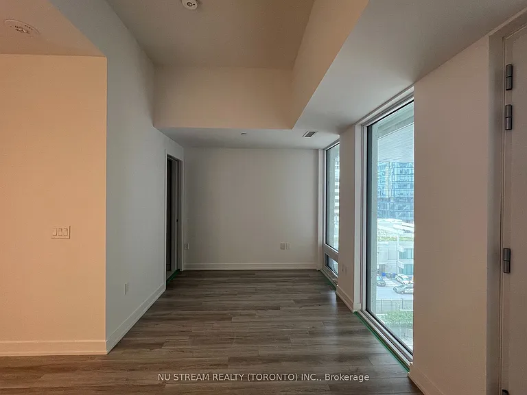 121 Saint Patrick St #616 — Photo 4