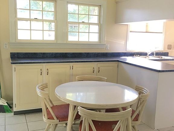 5th image of 5411 Willow Crest Ave