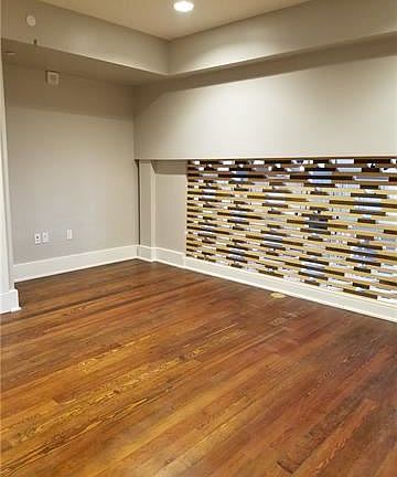 2nd image of 1215 Louisiana Avenue #306