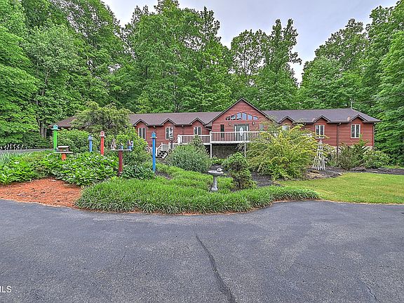 5th image of 311 Big Springs Rd