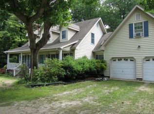 870 Carlton Rd, Wake, VA 23176