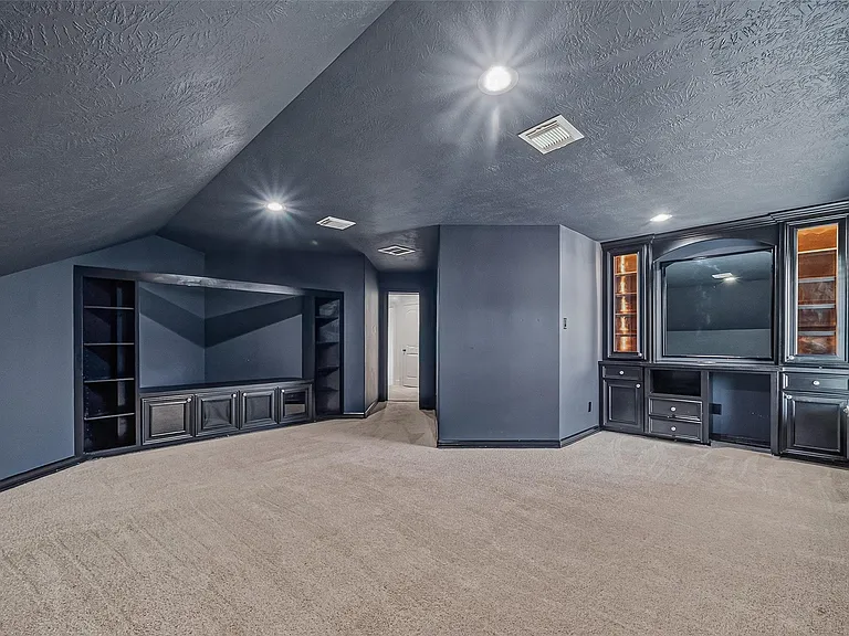 20637 Eagle Wood Trace Dr — Photo 35