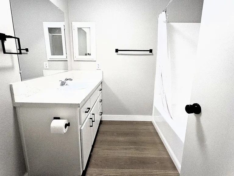 13225 Navajo Rd #3 — Photo 7