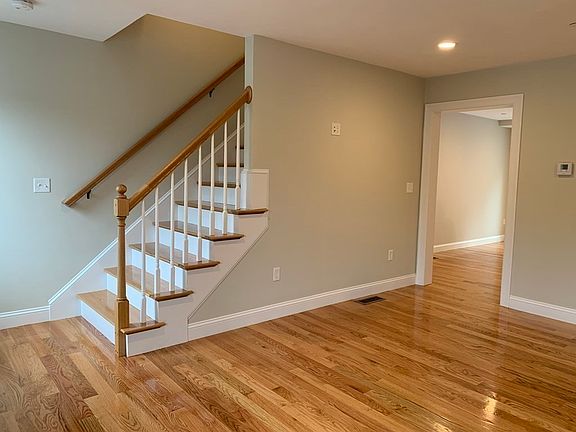 5th image of 1418 Main St #104