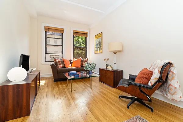 Sold by Kleier Residential | media 11