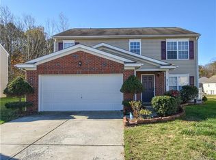 8716 Chalkstone Rd, Charlotte, NC 28216