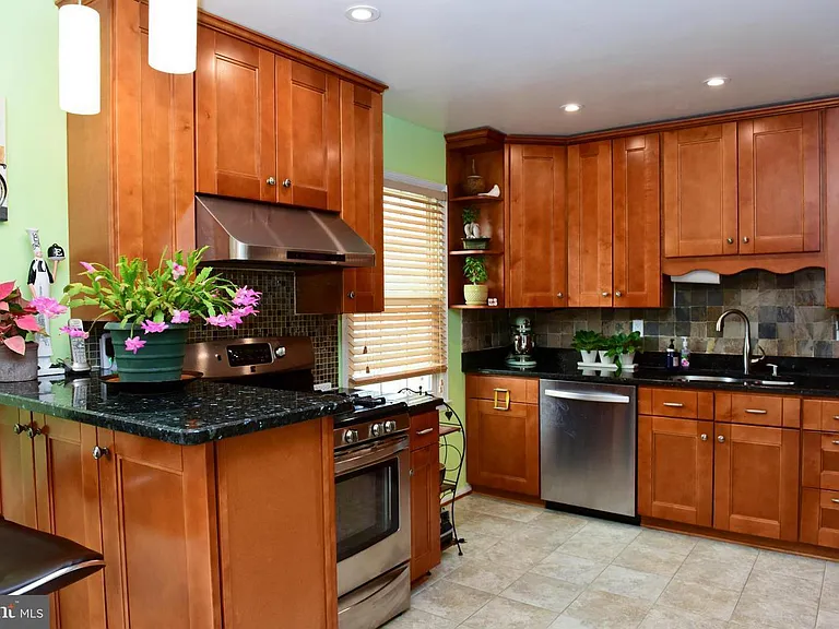 4476 Edan Mae Ct — Photo 16
