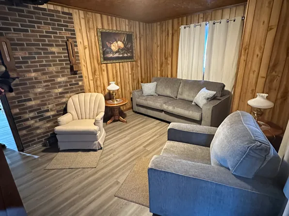 4949 Wilsonburg Rd, Clarksburg, WV 26426