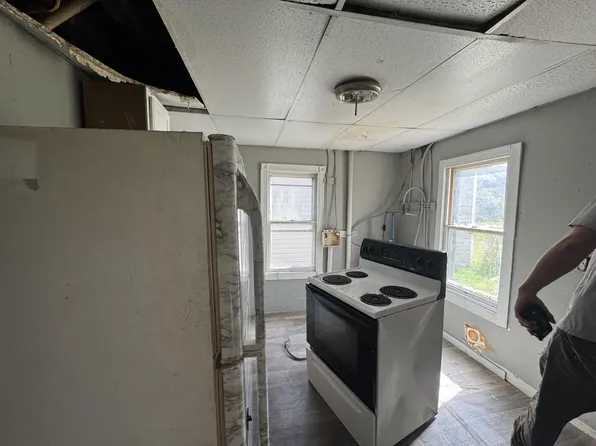 417 5th Ave W, Huntington, WV 25701