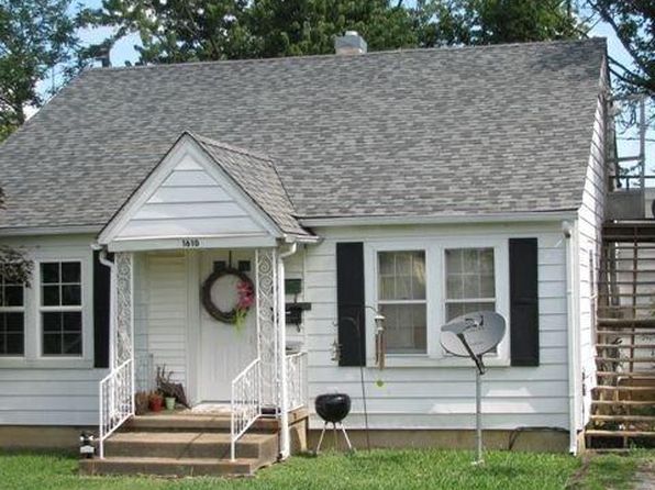 1610 College Farm Rd #Up