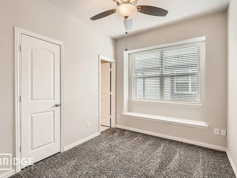 Lamar Townhomes — Photo 52