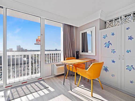 4th image of 2700 N Atlantic Ave #1103