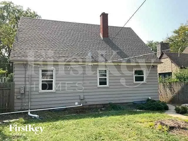 1217 Clara Ave — Photo 10