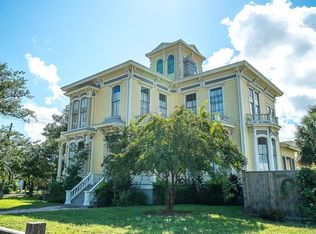 3302 Avenue L, Galveston, TX 77550