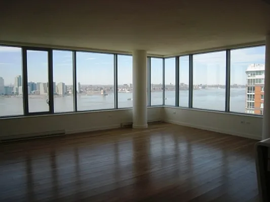 Rented by Citi Habitats | media 36