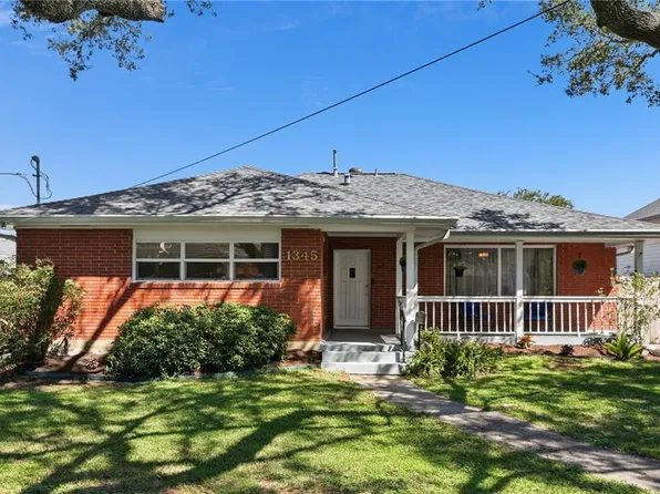 1345 Rapides Dr, New Orleans, LA 70122