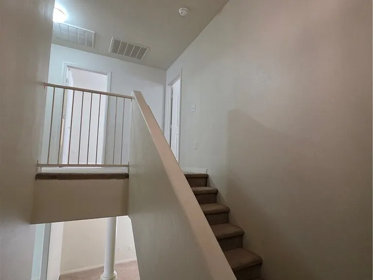 1423 Orange Jubilee Rd — Photo 40
