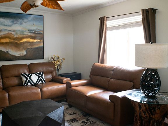 5th image of 686 Greystone Way