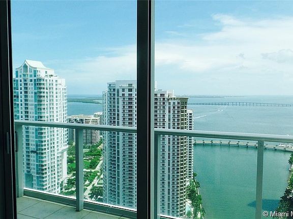 4th image of 300 S Biscayne Blvd APT 2002