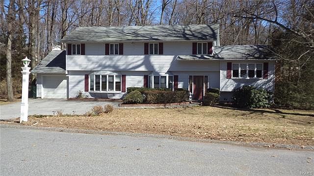 1st image of 38 Winthrop Dr