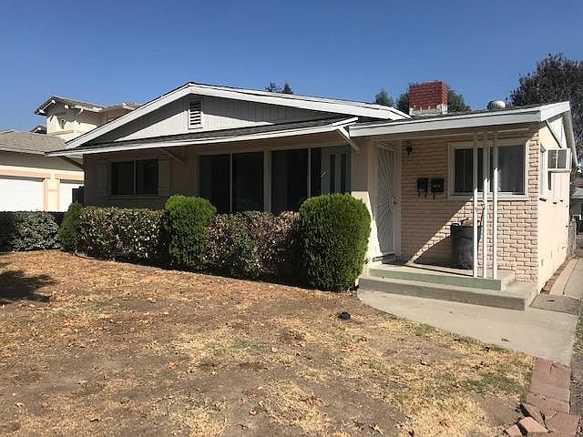 1st image of 6158 Camellia Ave
