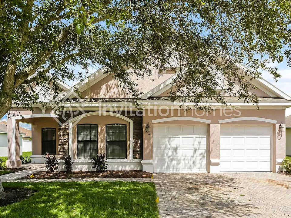 796 Lake Cummings Blvd