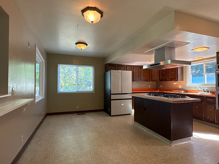 170 Amador Rd — Photo 3