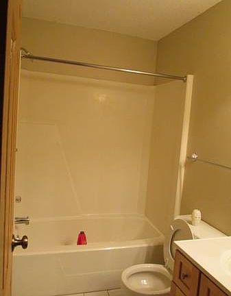 5th image of 14115 Pennock Ave APT 308