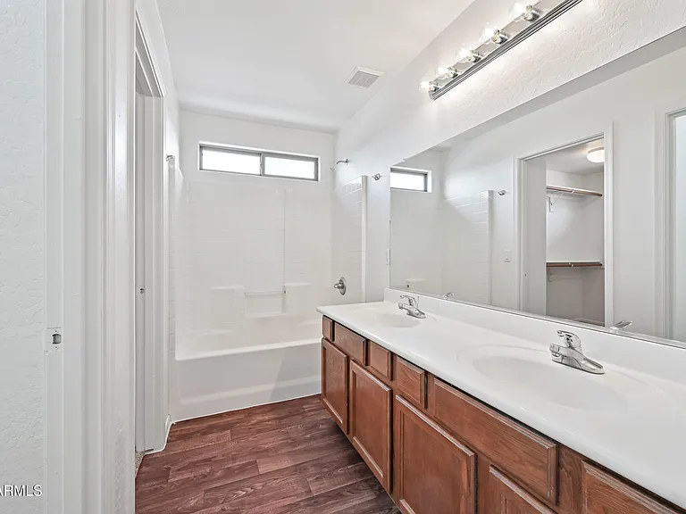 2513 E Flintlock Pl — Photo 15