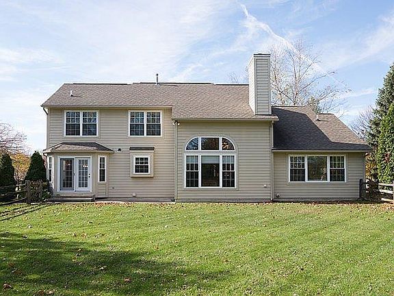 3rd image of 4418 W Park Ct