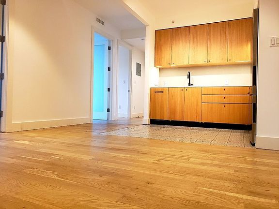 3rd image of 633 Marcy Ave #401B