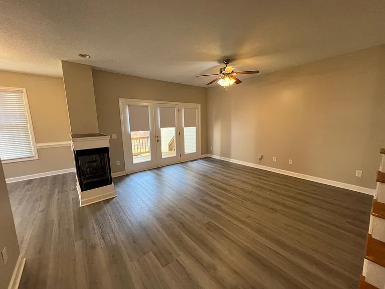 7706 Astoria Pl — Photo 12