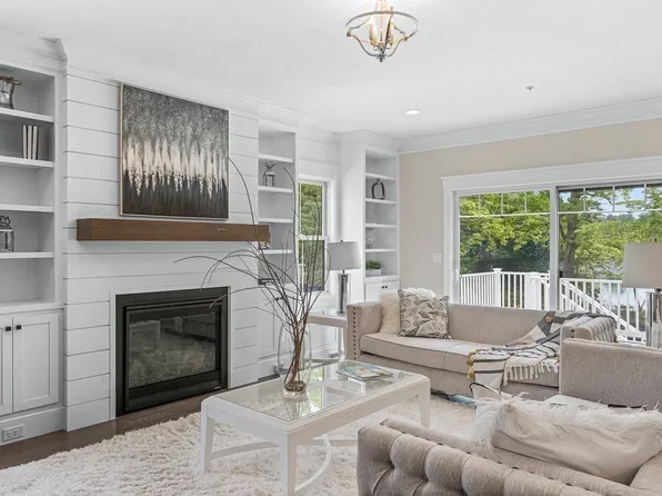 37 Cutter Ln #U, Amesbury, MA 01913